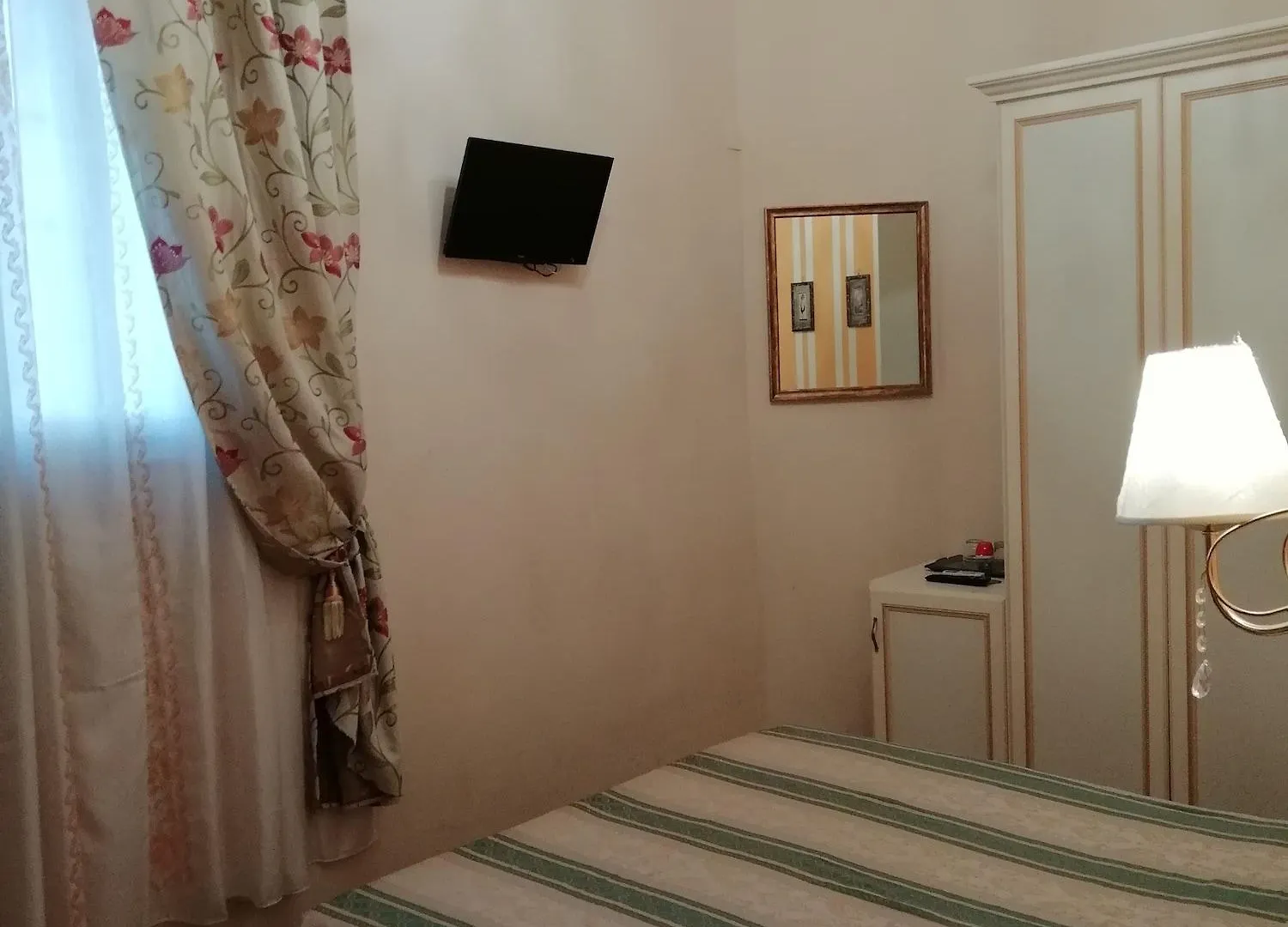 Bed & Breakfast La Corte Dei Principi - Residenza D'Epoca Florence