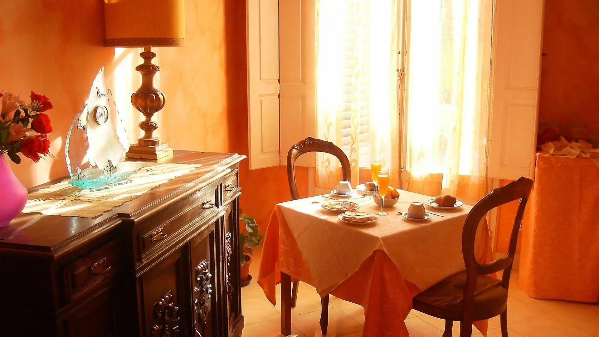*** Bed & Breakfast La Corte Dei Principi - Residenza D'Epoca Florence Italy