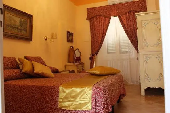 Bed & Breakfast La Corte Dei Principi - Residenza D'Epoca Florence